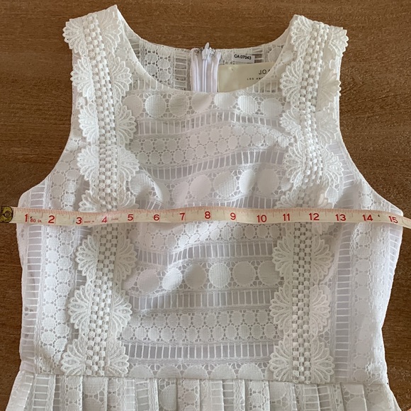 Embroidered summer top - Picture 2 of 8